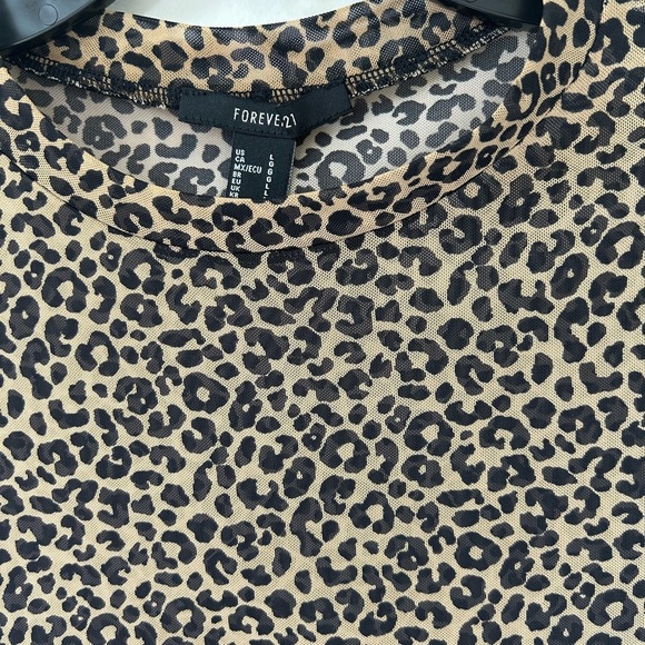 Forever 21 mesh top size large - Picture 2 of 3